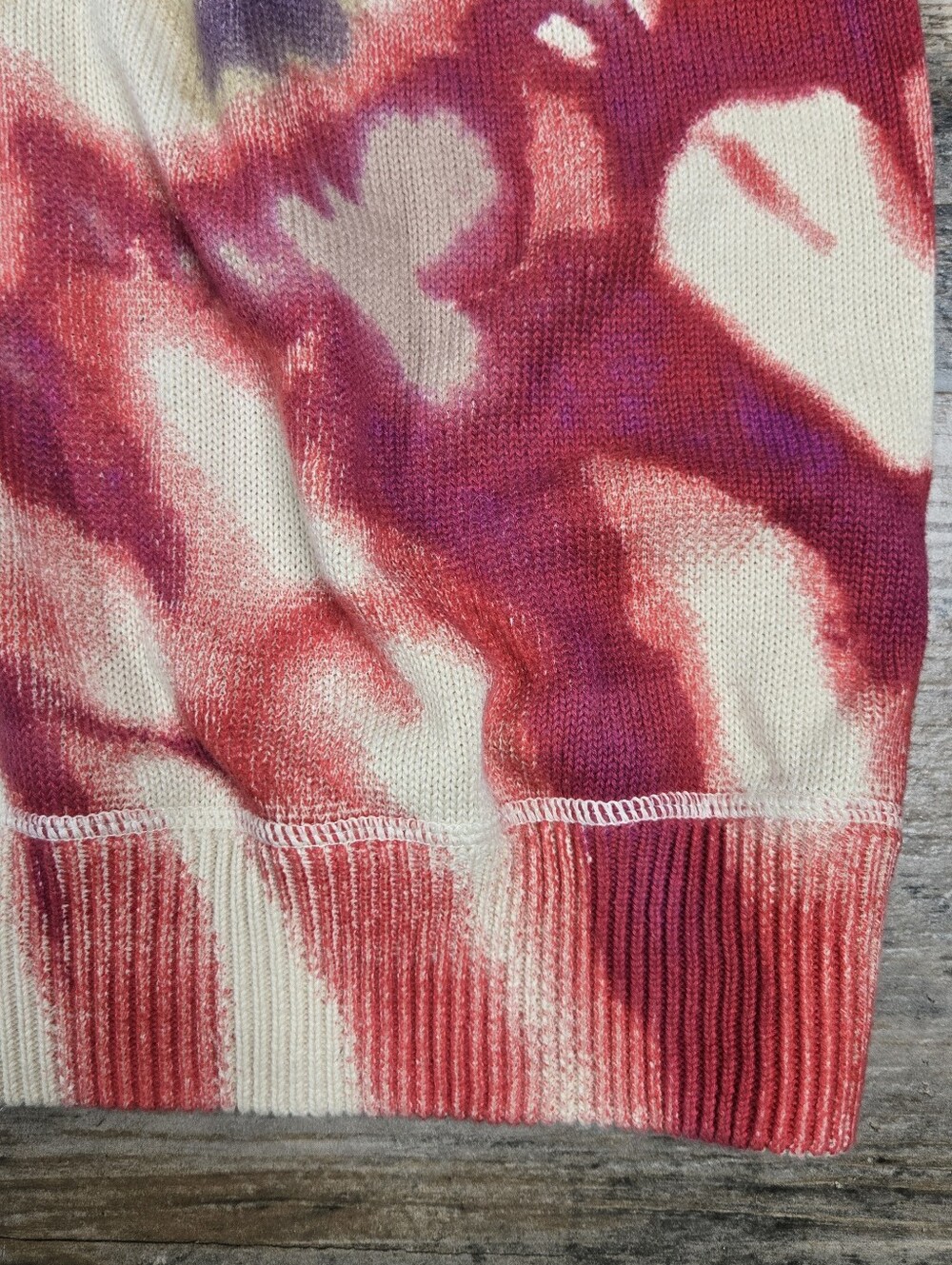 Natural Life Tie Dye Top L / XL Oversize Slouchy Sweatshirt Red Fuschia Cream - Picture 12 of 16